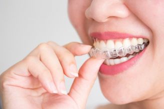 gallery/what-are-invisalign-attachments